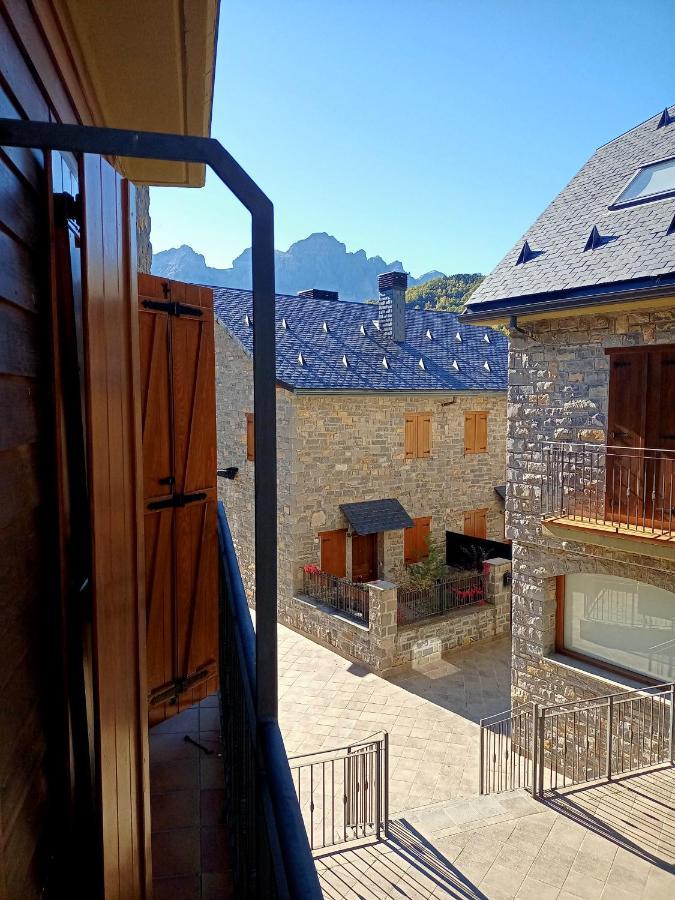 Apartamentos Bubal Pena Telera El Pueyo de Jaca Luaran gambar
