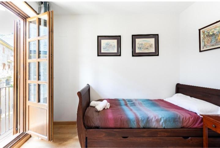 Apartamentos Bubal Pena Telera El Pueyo de Jaca Bilik gambar