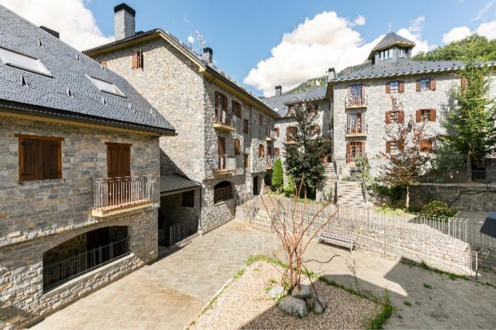 Apartamentos Bubal Pena Telera El Pueyo de Jaca Bilik gambar